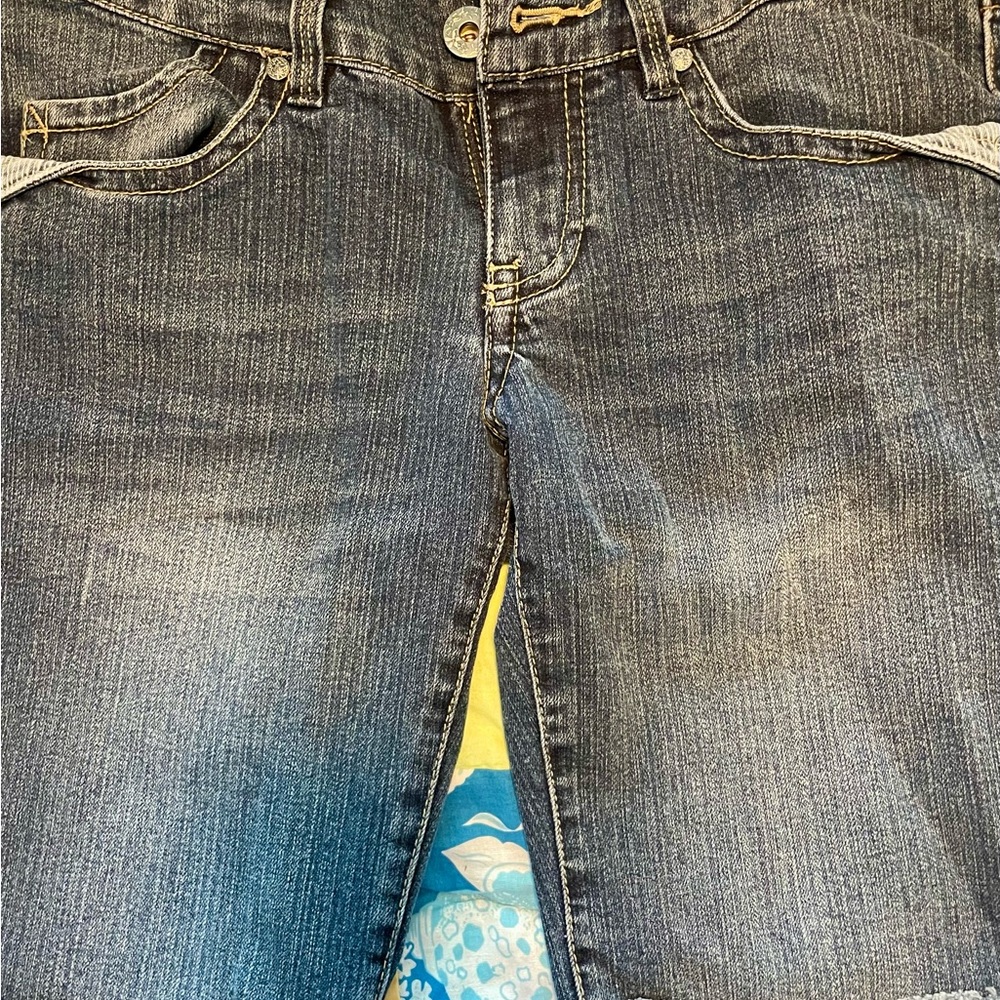 Women's Blue Jeans (JR size 7)